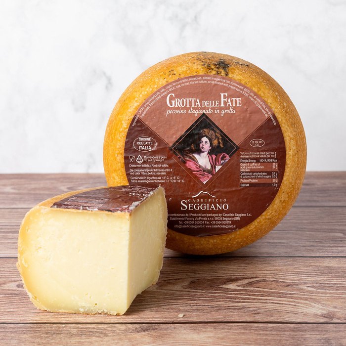Pecorino stagionato in grotta